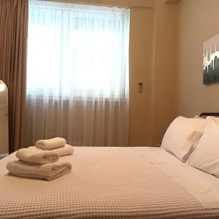Capsule hotel Kallaris Deluxe House
