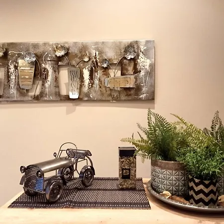 Kallaris Deluxe House